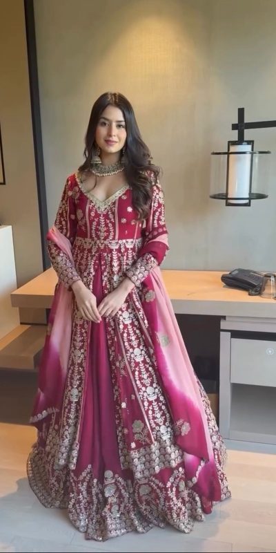 RTC 5929 Red in Faux Georgette Lace Work & Digital Print Lehenga Choli . Now at just ₹2499. Delivery 4-6 Working Days. Shop now. | Lehenga, Bollywood Lehenga, Creative Lehenga, Designer Lehenga, Embroidered Lehenga, Party Wear Lehenga