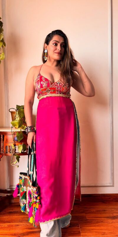 LG 655 Red Georgette with Embroidery Work Kurti . Wedding, Party, Festive, Events, Festive Deal ₹1599. Delivery 4-6 Working Days. Shop now. | Kurti, Bollywood Kurti, Creative Kurtis, Designer Kurti, Party Wear Kurti, Selfie Kurti