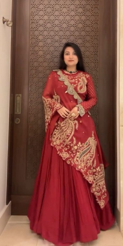 BE 400 Red Georgette Lehenga Choli Perfect for Wedding, Party, Pooja, Cultural Events, Baisakhi . Now at just ₹2449. Delivery 4-6 Working Days. Shop now | Lehenga, Bollywood Lehenga, Creative Lehenga, Designer Lehenga, Embroidered Lehenga, Party Wear Lehenga