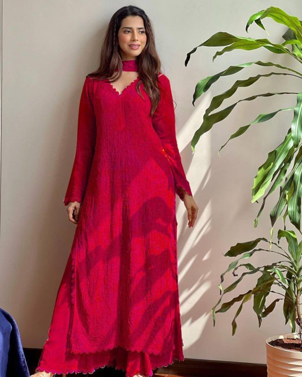 BE 170 Red Color Georgette Thread Embroidery Salwar Suit Wedding, Party, Festive events, etc.  Expected Delivery  4-6 Working Days @1999/- | Salwar suit, Casual Suits, Creative suits, Designer Suits, Palazzo Suits, Party Wear Suits, Patiala Suits, Straight Suits