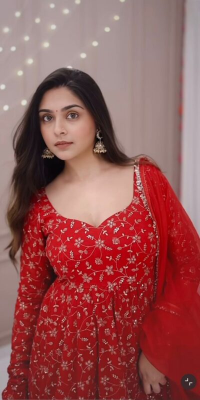 SSR 529 Red Georgette With Heavy Embroidery Sequence Work With Fancy Latkan with Embroidery Work Gown. Introductory Price ₹2149. Delivery 4-6 | Gowns, Bollywood Gowns, Creative Gowns, Designer Gowns, Embroidered Gowns, Party Wear Gowns