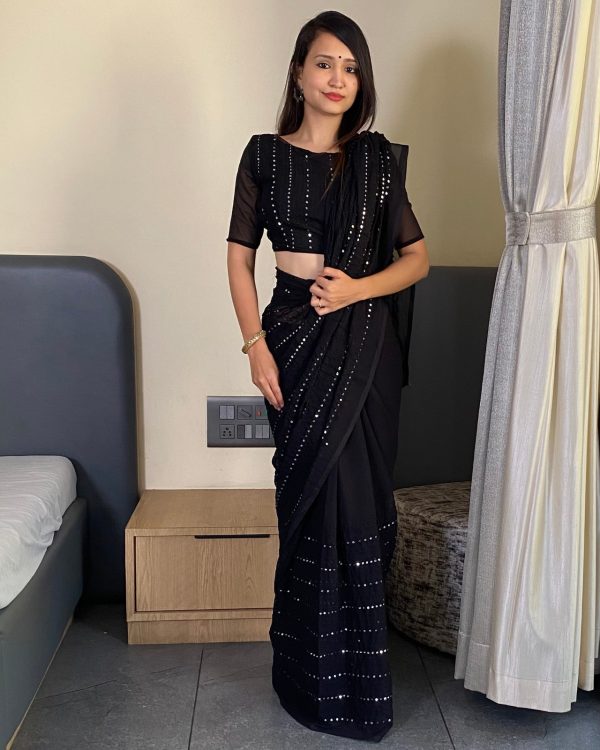 BT SUMAN Black Fox Georgette SareePerfect for Wedding, Party, Sangeet, Baisakhi, Karwa Chauth – . Special Price ₹1749. Delivery 4-6 Working Days. | Sarees, Bollywood Sarees, Creative Sarees, Designer Sarees, Embroidered Sarees, Ethnic Saree, Modern Digital sarees, Party Wear Sarees