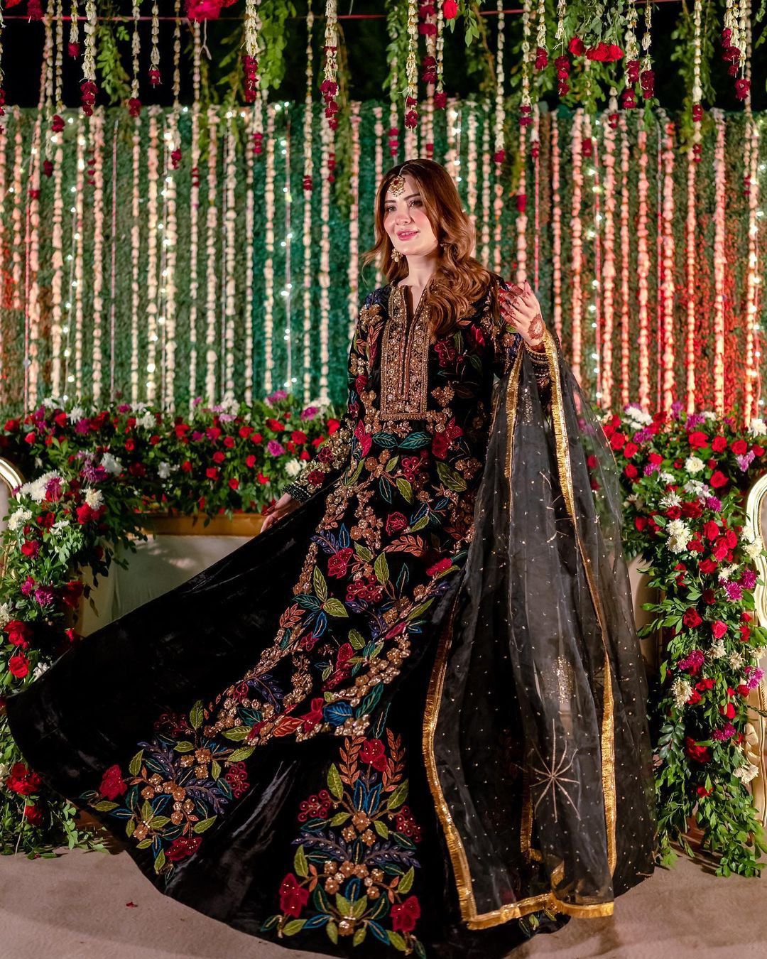 AD 061 Black Viscose velvet Lehenga Choli Perfect for Wedding, Party, Traditional Day, Holi, Ethnic Day – . Affordable Price ₹3099. Delivery 4-6 Worki | Lehenga, Bollywood Lehenga, Creative Lehenga, Designer Lehenga, Embroidered Lehenga, Party Wear Lehenga