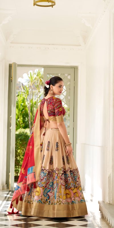LNB 1017 Cream Dola Silk Lehenga Choli. Perfect for Wedding, Party, Pooja, Reception, Bridal Wear – Available at ₹1899 only. Delivery 4-6 Working Day | Lehenga, Bollywood Lehenga, Creative Lehenga, Designer Lehenga, Embroidered Lehenga, Party Wear Lehenga