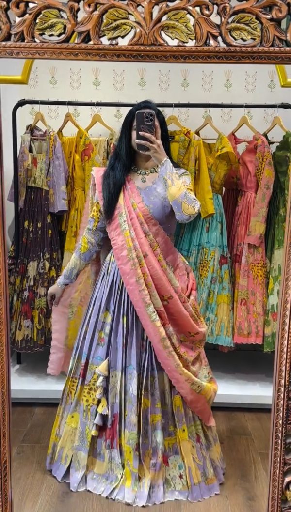 PC 539 Lavender Color Cotton Lehenga Choli with Kalamkari Print. Exclusive Offer ₹2049. Delivery 4-6 Working Days. Shop now. | Lehenga, Bollywood Lehenga, Creative Lehenga, Designer Lehenga, Embroidered Lehenga, Party Wear Lehenga