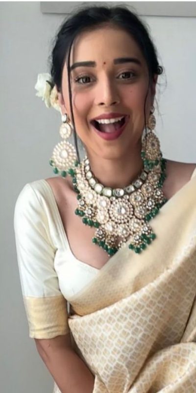 KPR 176 Off White Soft Lichi Silk Saree Perfect for Wedding, Party, Family Gatherings, Baisakhi, Holi – . Now at just ₹1499. Delivery 4-6 Working | Sarees, Bollywood Sarees, Creative Sarees, Designer Sarees, Embroidered Sarees, Ethnic Saree, Modern Digital sarees, Party Wear Sarees