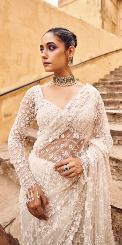 DF 3438 White Butterfly Net Saree with Sequins Work & Embroidery Work. Introductory Price ₹1799. Delivery 4-6 Working Days. Shop now. | Sarees, Bollywood Sarees, Creative Sarees, Designer Sarees, Embroidered Sarees, Ethnic Saree, Modern Digital sarees, Party Wear Sarees