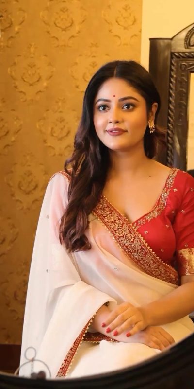 BT 394 White Color Georgette Saree with Zari Work. Wedding, Party, Festive, Events, Grab it for ₹1774. Delivery 4-6 Working Days. Shop now. | Sarees, Bollywood Sarees, Creative Sarees, Designer Sarees, Embroidered Sarees, Ethnic Saree, Modern Digital sarees, Party Wear Sarees