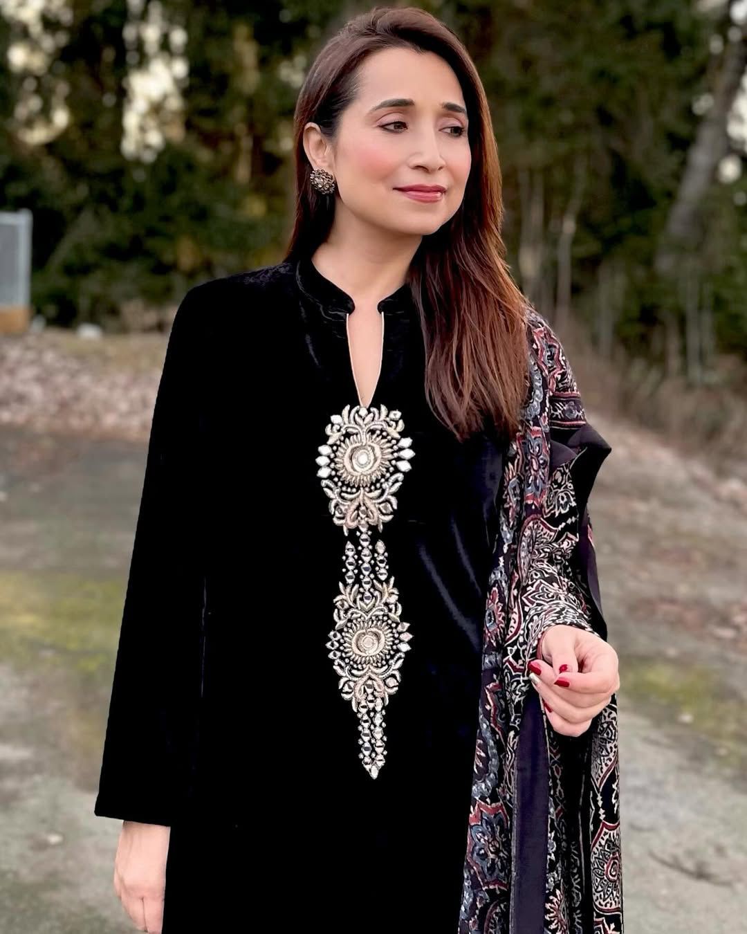 LG 2026 Navy Blue Velvet Salwar Suit with Embroidery Work. Introductory Price ₹1849. Delivery 4-6 Working Days. Shop now. | Jump Suits, Tops & Bottoms, Track Suits, Salwar suit, Casual Suits, Creative suits, Designer Suits, Palazzo Suits, Party Wear Suits, Patiala Suits, Straight Suits, Trendy Wear