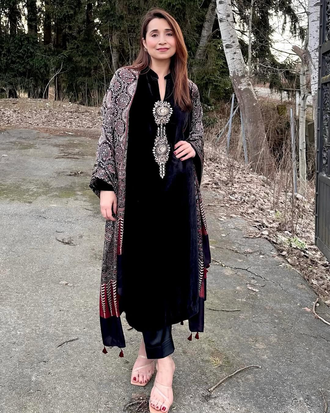 LG 2026 Navy Blue Velvet Salwar Suit with Embroidery Work. Introductory Price ₹1849. Delivery 4-6 Working Days. Shop now. | Jump Suits, Tops & Bottoms, Track Suits, Salwar suit, Casual Suits, Creative suits, Designer Suits, Palazzo Suits, Party Wear Suits, Patiala Suits, Straight Suits, Trendy Wear