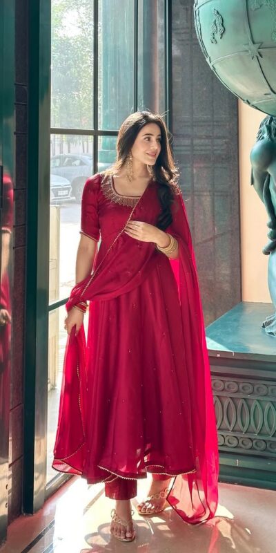 ZF 427 Red Fendy Silk Gown Perfect for Wedding, Party, Haldi, Reception, Holi – . Now at just ₹2099. Delivery 4-6 Working Days. Shop now. | Gowns, Bollywood Gowns, Creative Gowns, Designer Gowns, Embroidered Gowns, Party Wear Gowns