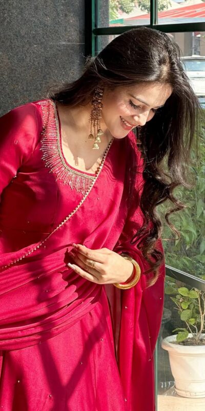 ZF 427 Red Fendy Silk Gown Perfect for Wedding, Party, Haldi, Reception, Holi – . Now at just ₹2099. Delivery 4-6 Working Days. Shop now. | Gowns, Bollywood Gowns, Creative Gowns, Designer Gowns, Embroidered Gowns, Party Wear Gowns