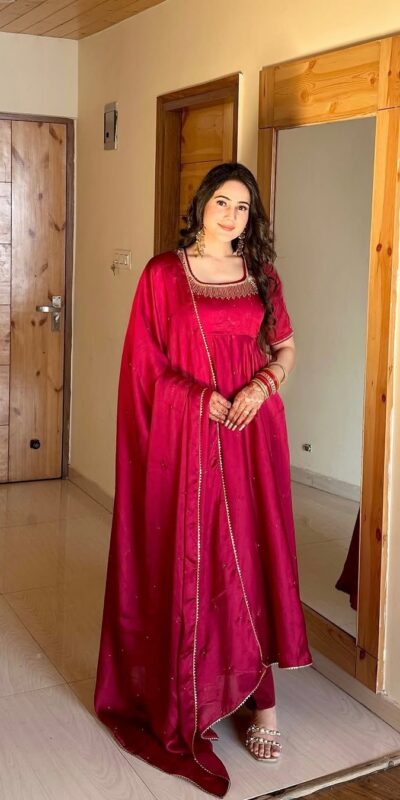 ZF 427 Red Fendy Silk Gown Perfect for Wedding, Party, Haldi, Reception, Holi – . Now at just ₹2099. Delivery 4-6 Working Days. Shop now. | Gowns, Bollywood Gowns, Creative Gowns, Designer Gowns, Embroidered Gowns, Party Wear Gowns