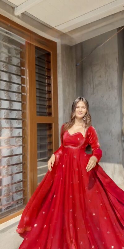 RTC 5937 Red Fendy silk Gown with Lace Work. Wedding, Party, Festive, Events Get it for ₹2149. Delivery 4-6 Working Days. Shop now. | Gowns, Bollywood Gowns, Creative Gowns, Designer Gowns, Embroidered Gowns, Party Wear Gowns