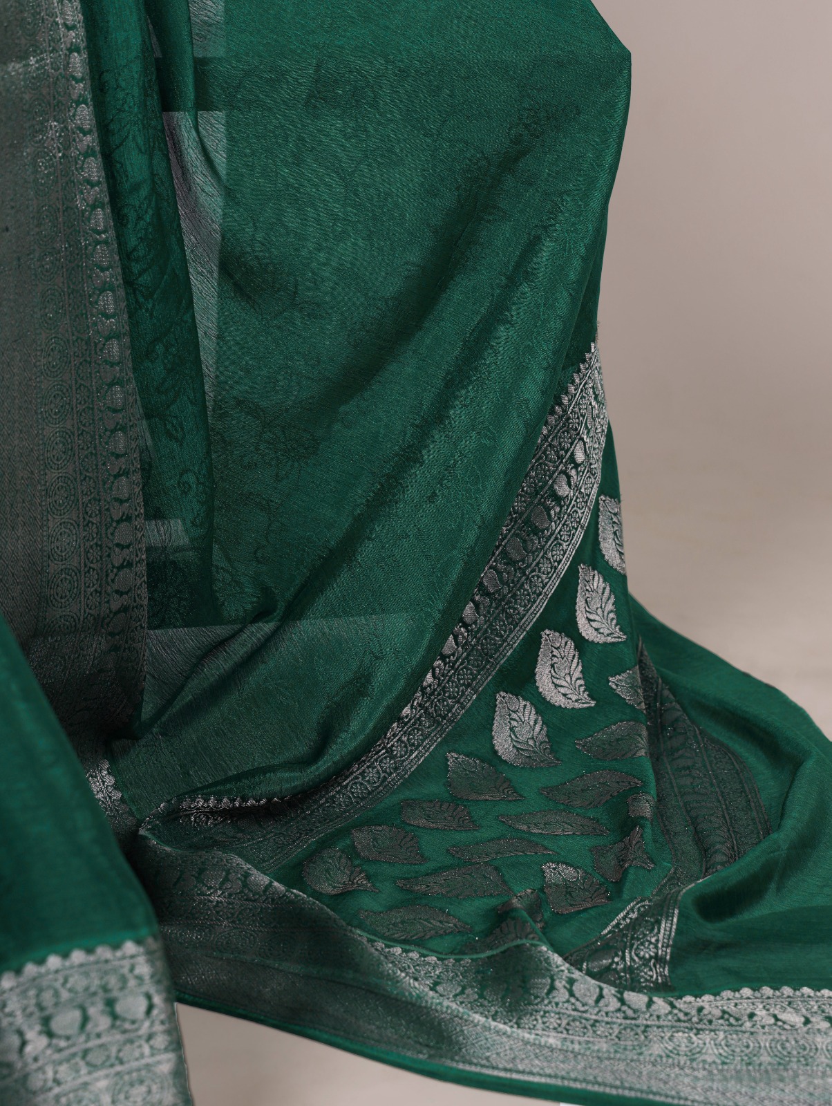 Green Chinon Zari Weaving Work Saree - Image 3