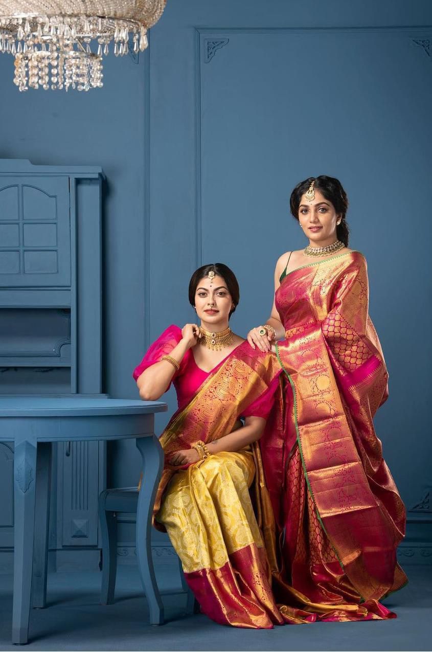 Mustered Soft Lichi Silk Border Lace Work Saree - Image 5