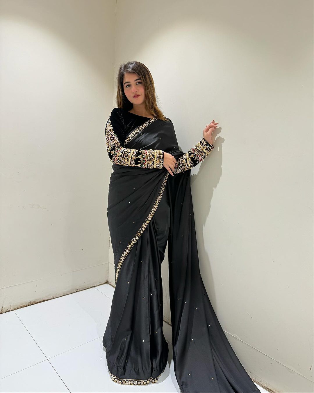ST 403 Black in 9000 Velvet Embroidery Work & Lace Work Saree . Introductory Price ₹1999. Delivery 4-6 Working Days. Shop now. | Sarees, Bollywood Sarees, Creative Sarees, Designer Sarees, Embroidered Sarees, Ethnic Saree, Modern Digital sarees, Party Wear Sarees
