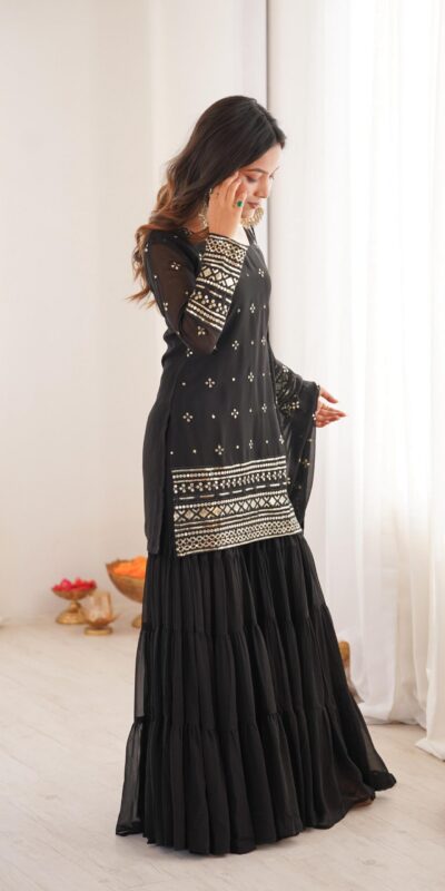 SRK 5317 Black Georgette Salwar Suit with Embroidery Work. Wedding, Party, Festive Best Price ₹2399. Delivery 4-6 Working Days. Shop now. | Jump Suits, Salwar suit, Casual Suits, Creative suits, Designer Suits, Palazzo Suits, Party Wear Suits, Patiala Suits, Straight Suits