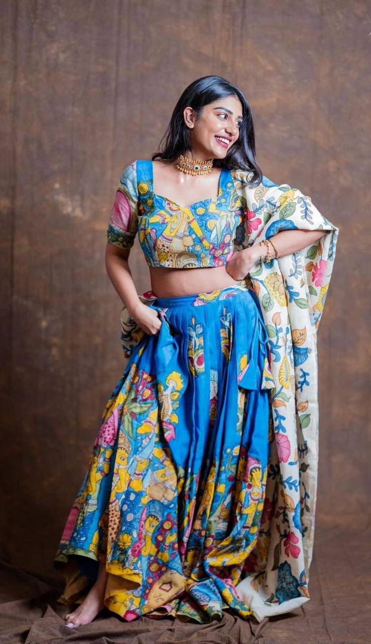 PC 425 Blue Color Chent Crep Lehenga Choli with Kalamkari Print. Special Price ₹2049. Delivery 4-6 Working Days. Shop now. | Lehenga, Bollywood Lehenga, Creative Lehenga, Designer Lehenga, Embroidered Lehenga, Party Wear Lehenga