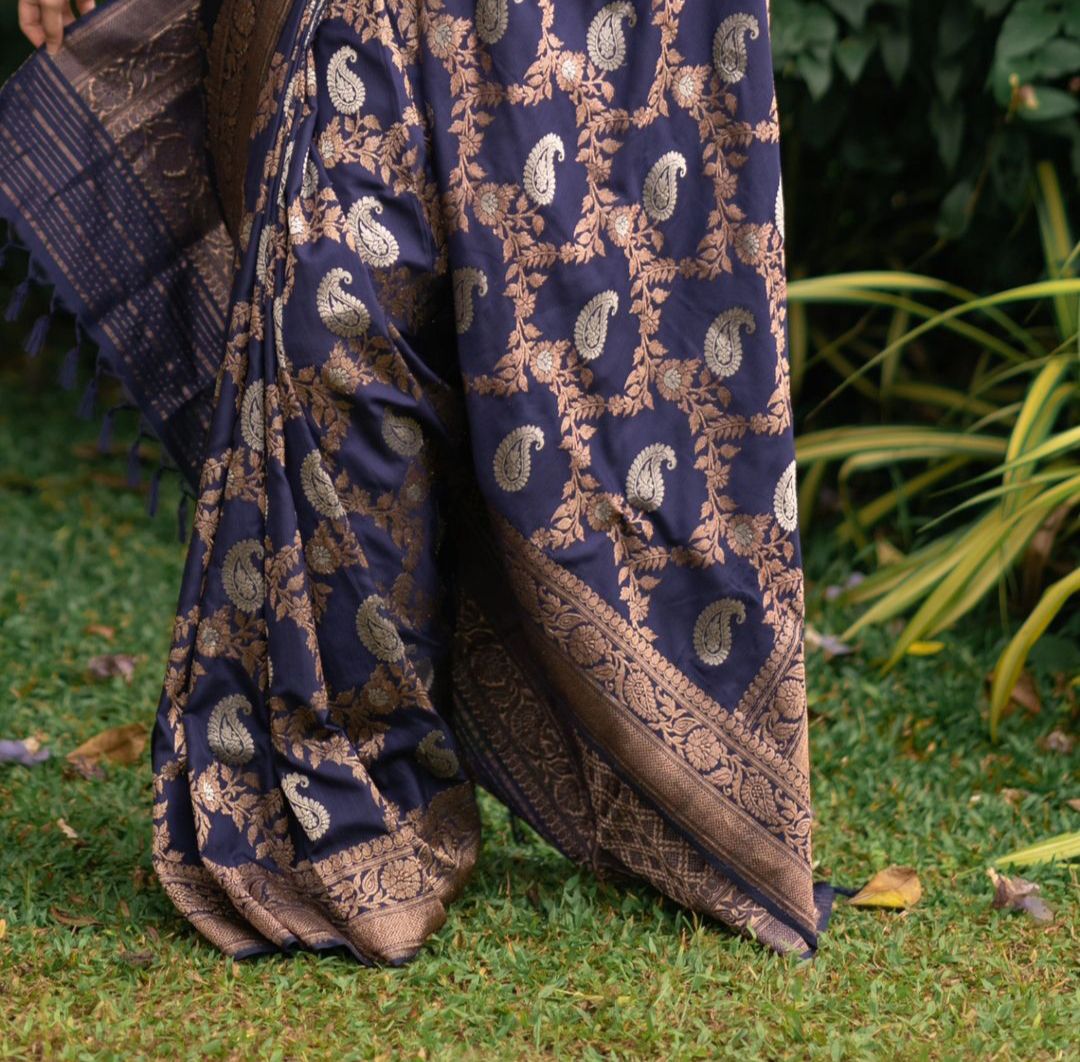 KPR 192 Blue Soft Lichi Silk Saree with Lace Border & Lace Work. Affordable Price ₹1449. Delivery 4-6 Working Days. Shop now. | Sarees, Bollywood Sarees, Creative Sarees, Designer Sarees, Embroidered Sarees, Ethnic Saree, Modern Digital sarees, Party Wear Sarees
