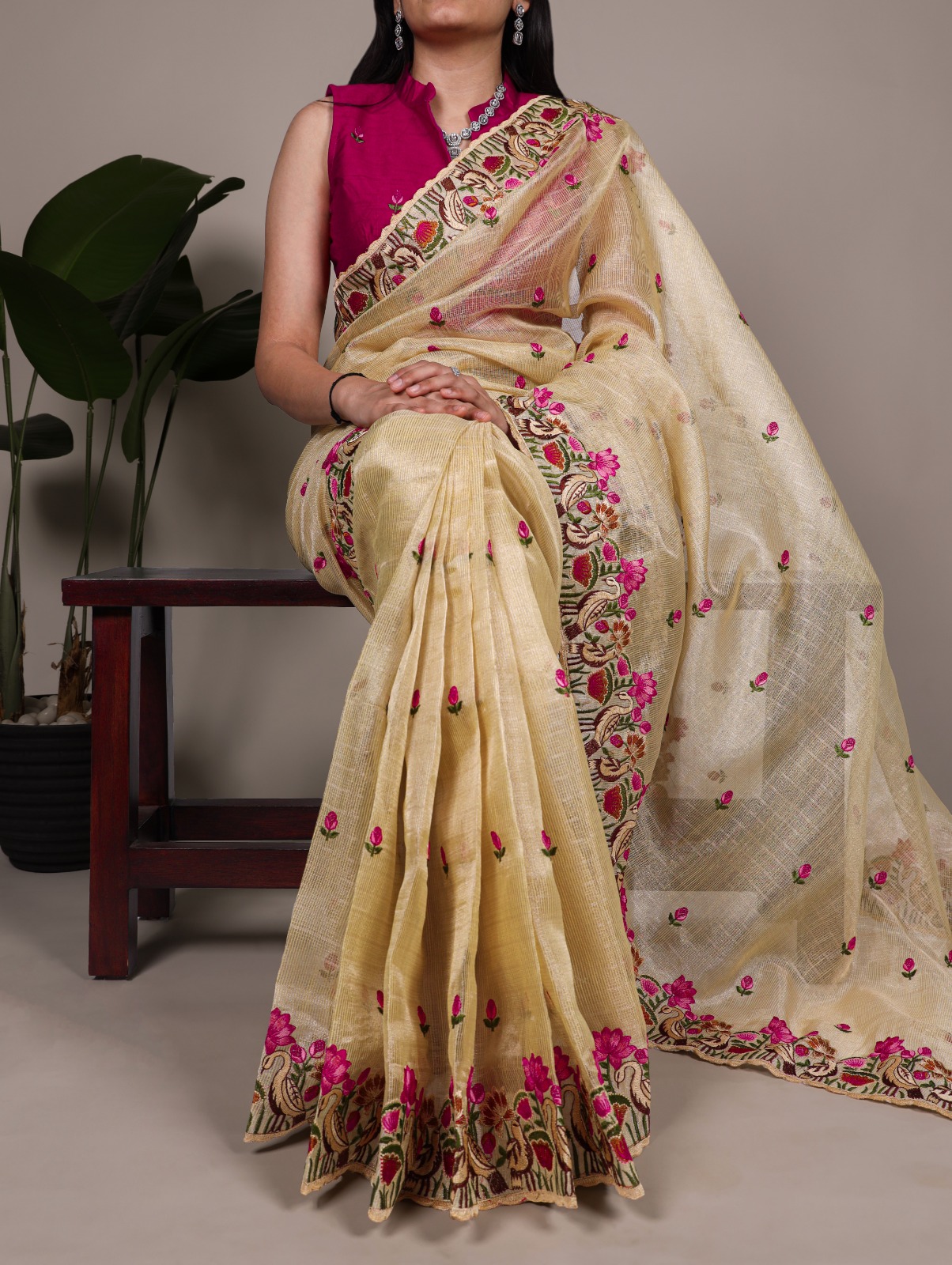 YNF 7400 Gold Zari Kota Tissue Saree Perfect for Wedding, Party, Mehendi, Housewarming, Haldi – . Special Price ₹3299. Delivery 4-6 Working Days. | Sarees, Bollywood Sarees, Creative Sarees, Designer Sarees, Embroidered Sarees, Ethnic Saree, Modern Digital sarees, Party Wear Sarees