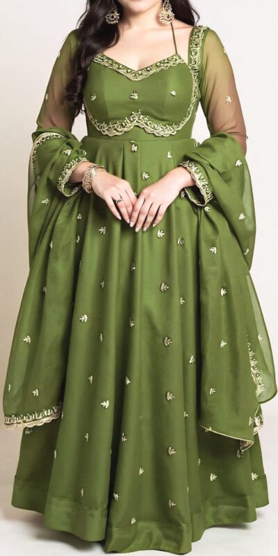 MF 1003 Green Georgette Gown. Perfect for Wedding, Party, Pongal, Bridal Wear, Anniversary – Affordable Price ₹1799. Delivery 4-6 Working Days. Shop now. | Gowns, Bollywood Gowns, Creative Gowns, Designer Gowns, Embroidered Gowns, Party Wear Gowns
