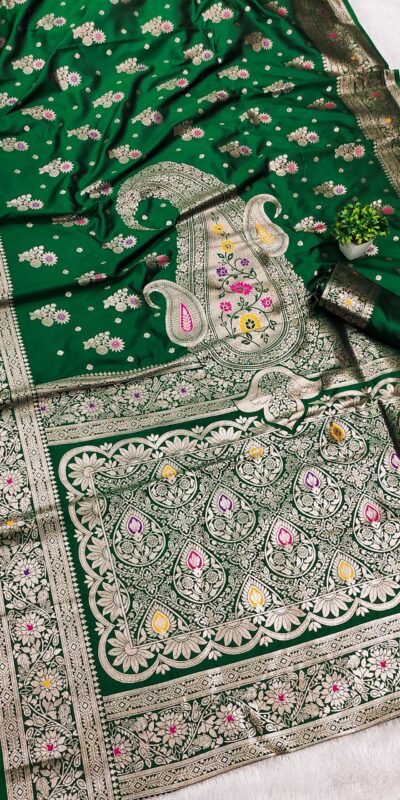 MB 3279 Green Soft Banarasi Silk Saree with Lace Work & Zari Work. Festive Deal ₹1899. Delivery 4-6 Working Days. Shop now. | Sarees, Bollywood Sarees, Creative Sarees, Designer Sarees, Embroidered Sarees, Ethnic Saree, Modern Digital sarees, Party Wear Sarees