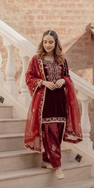 BE 424 Maroon Organza Salwar Suit with Embroidery Work. Wedding, Party, Festive, Events Best Price ₹2049. Delivery 4-6 Working Days. Shop now. | Jump Suits, Salwar suit, Casual Suits, Creative suits, Designer Suits, Palazzo Suits, Party Wear Suits, Patiala Suits, Straight Suits