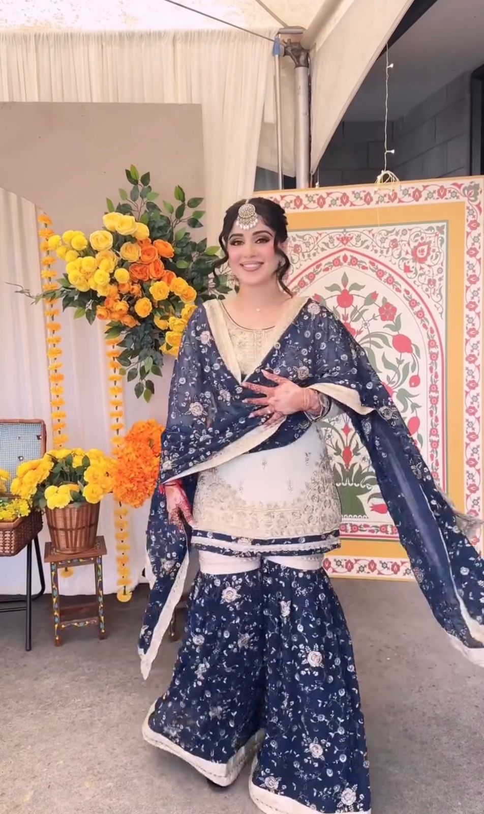 AD 218 Navy Blue in Faux Georgette Lace Work & Embroidery Work Salwar Suit . Exclusive Offer ₹2499. Delivery 4-6 Working Days. Shop now. | Jump Suits, Tops & Bottoms, Track Suits, Salwar suit, Casual Suits, Creative suits, Designer Suits, Palazzo Suits, Party Wear Suits, Patiala Suits, Straight Suits, Trendy Wear