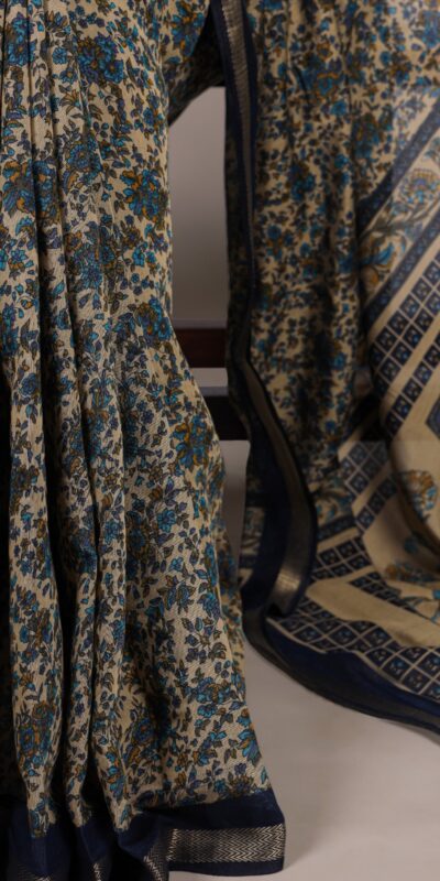 YNF 7200 Navy Blue Color Polyester Viscose Chanderi Saree with Zari Work. Get it for ₹1599. Delivery 4-6 Working Days. Shop now. | Sarees, Bollywood Sarees, Creative Sarees, Designer Sarees, Embroidered Sarees, Ethnic Saree, Modern Digital sarees, Party Wear Sarees