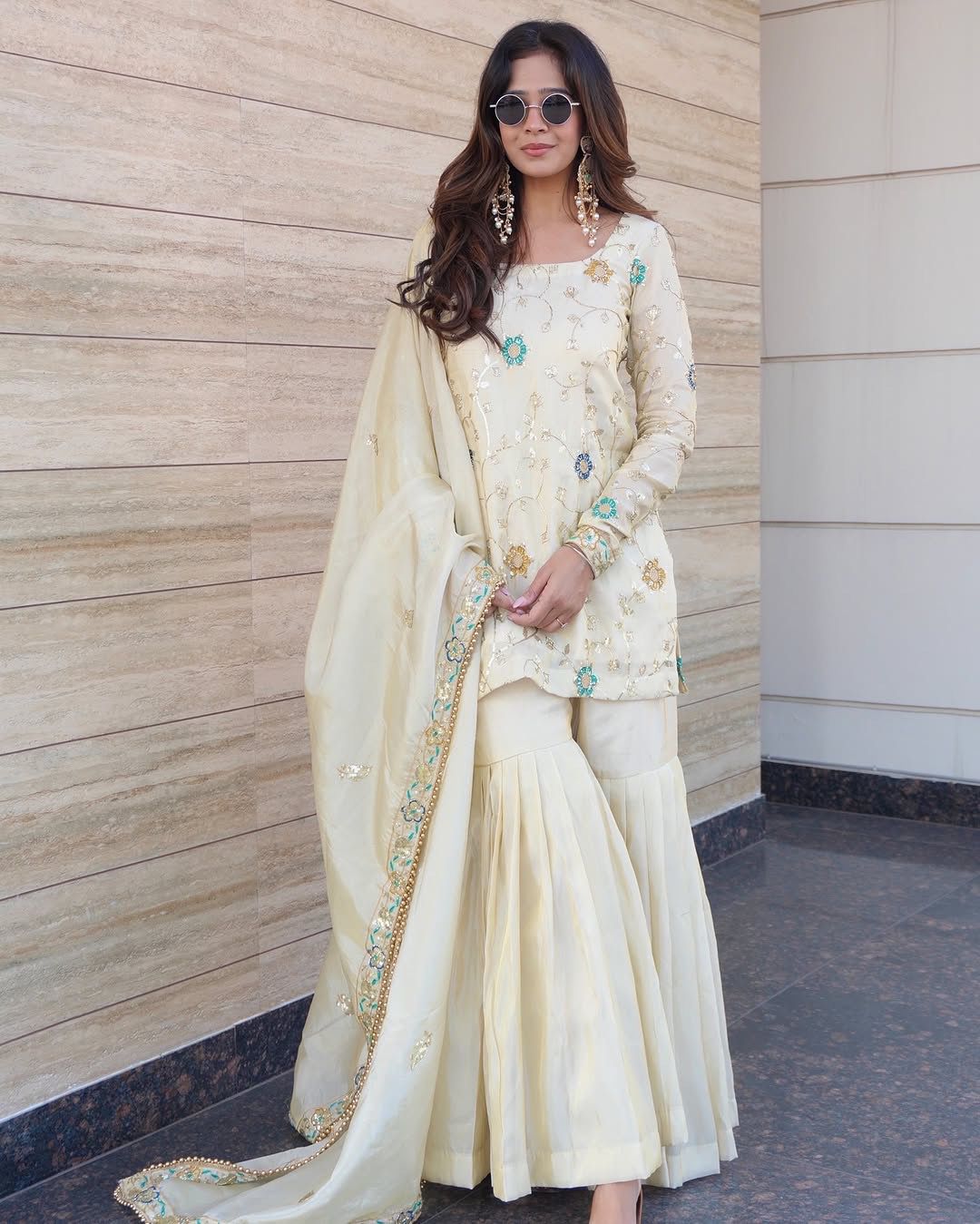 ZSR 3155 Off White Chinnon Salwar Suit Perfect for Wedding, Party, Durga Puja, Reception, Onam – . Grab it for ₹1999. Delivery 4-6 Working Days. | Jump Suits, Tops & Bottoms, Track Suits, Salwar suit, Casual Suits, Creative suits, Designer Suits, Palazzo Suits, Party Wear Suits, Patiala Suits, Straight Suits, Trendy Wear