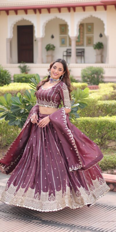 KA 5056 Onion Gold Crush Lehenga Choli with Embroidery Work & Zari Work. Best Price ₹2599. Delivery 4-6 Working Days. Shop now. | Lehenga, Bollywood Lehenga, Creative Lehenga, Designer Lehenga, Embroidered Lehenga, Party Wear Lehenga