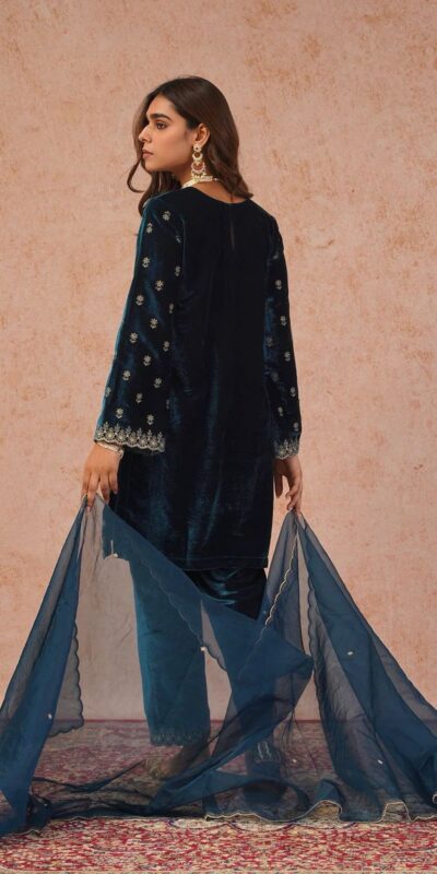 KD 1547 Peacock Blue Viscose Velvet Salwar Suit with Designer Work. Special Price ₹2099. Delivery 4-6 Working Days. Shop now. | Jump Suits, Tops & Bottoms, Track Suits, Salwar suit, Casual Suits, Creative suits, Designer Suits, Palazzo Suits, Party Wear Suits, Patiala Suits, Straight Suits, Trendy Wear