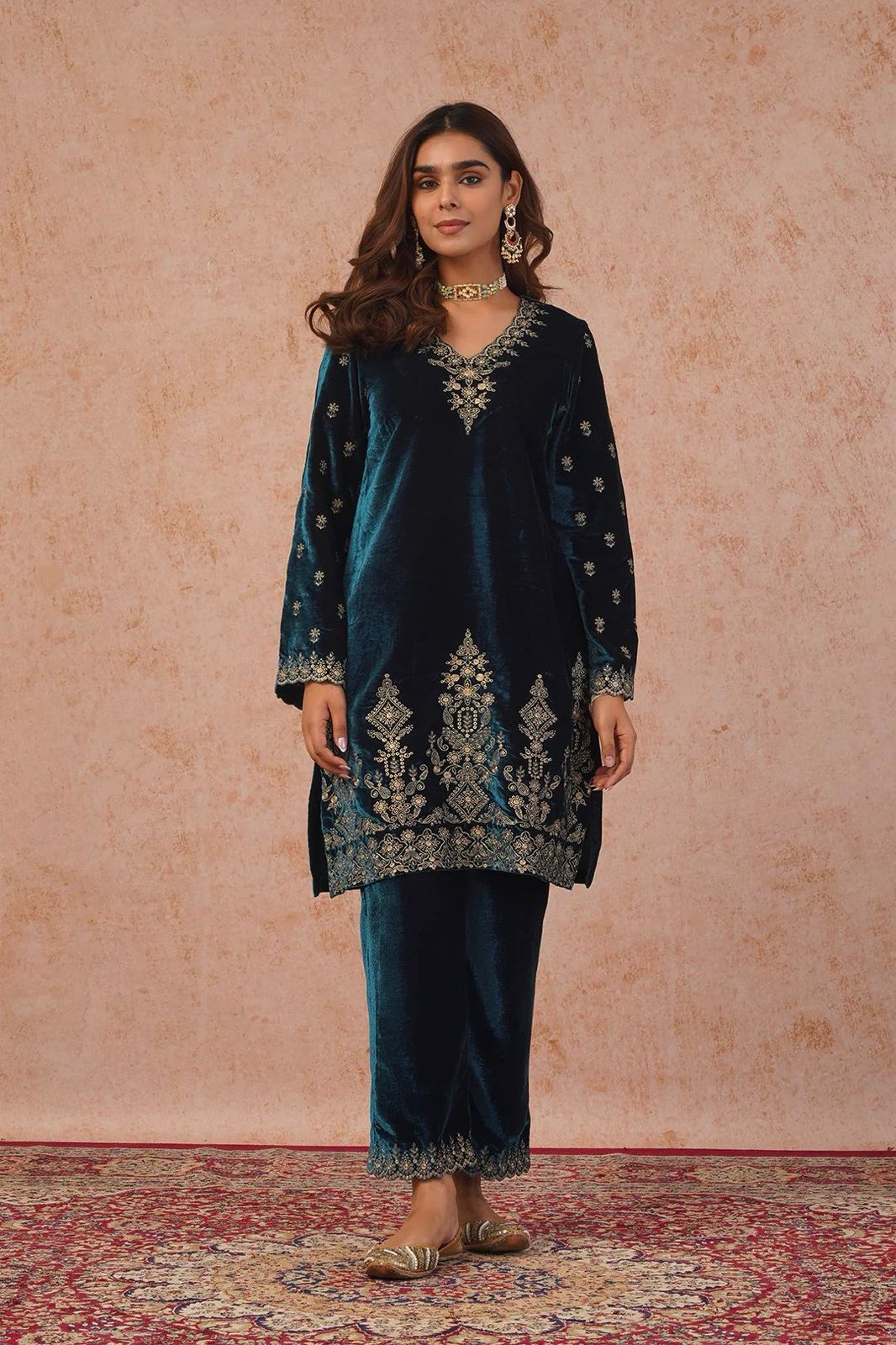 KD 1547 Peacock Blue Viscose Velvet Salwar Suit with Designer Work. Special Price ₹2099. Delivery 4-6 Working Days. Shop now. | Jump Suits, Tops & Bottoms, Track Suits, Salwar suit, Casual Suits, Creative suits, Designer Suits, Palazzo Suits, Party Wear Suits, Patiala Suits, Straight Suits, Trendy Wear