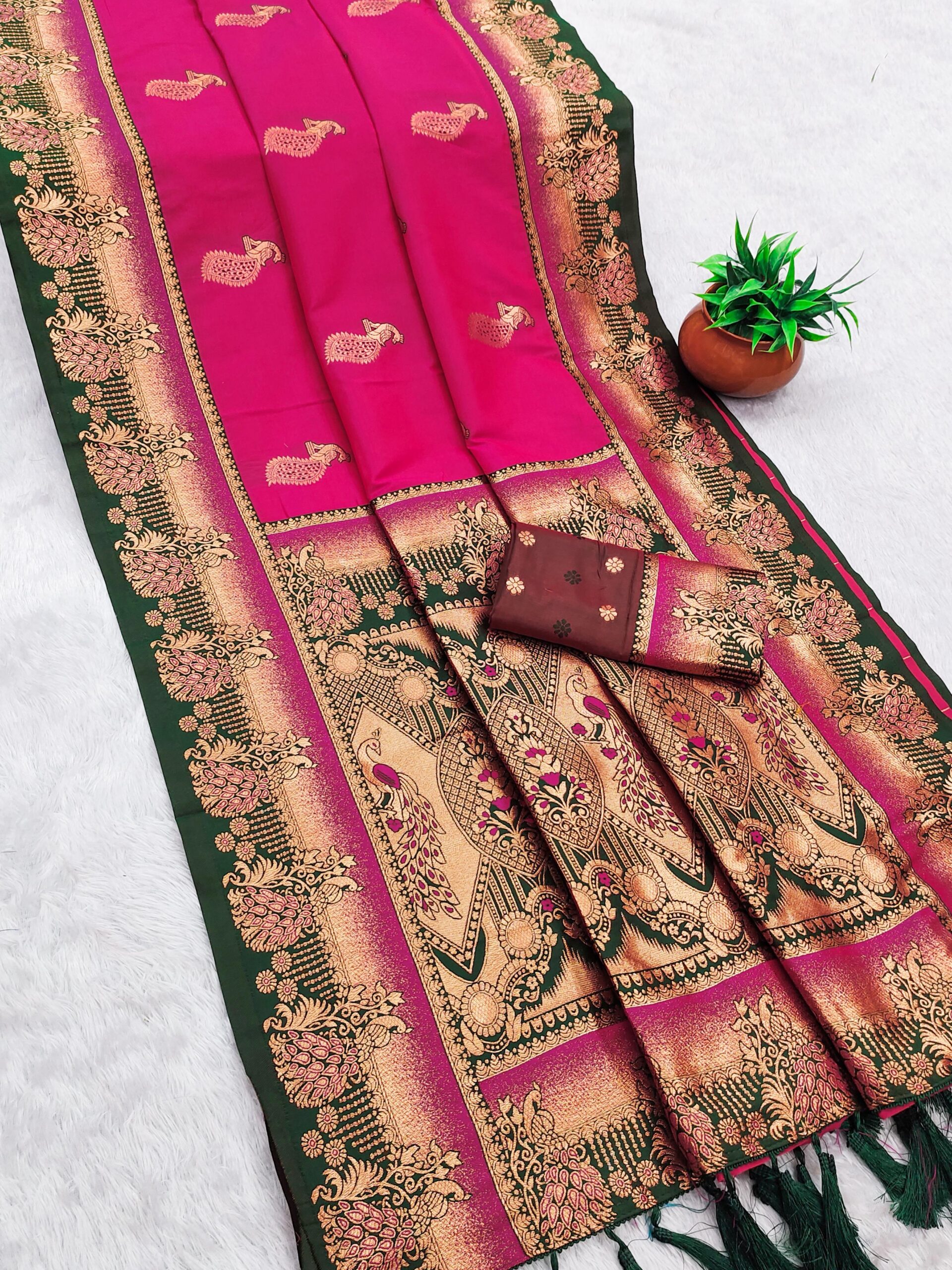 MB 1013 Pink Color Paithani silk Saree with Zari Work & Lace Work. Festive Deal ₹2399. Delivery 4-6 Working Days. Shop now. | Sarees, Bollywood Sarees, Creative Sarees, Designer Sarees, Embroidered Sarees, Ethnic Saree, Modern Digital sarees, Party Wear Sarees