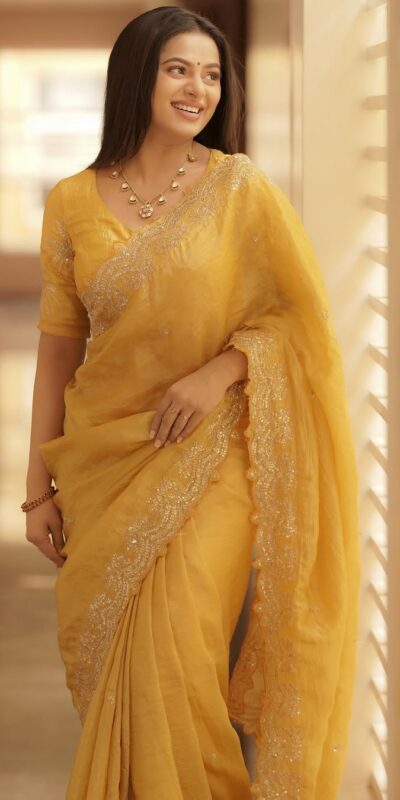 JR 642 Yellow Soft gold crush Saree Perfect for Wedding, Party, Diwali, Pongal, Baisakhi – . Now at just ₹1999. Delivery 4-6 Working Days. Shop now. | Sarees, Bollywood Sarees, Creative Sarees, Designer Sarees, Embroidered Sarees, Ethnic Saree, Modern Digital sarees, Party Wear Sarees