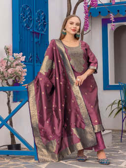 Onion Chanderi Jacquard Zari Work Salwar Suit