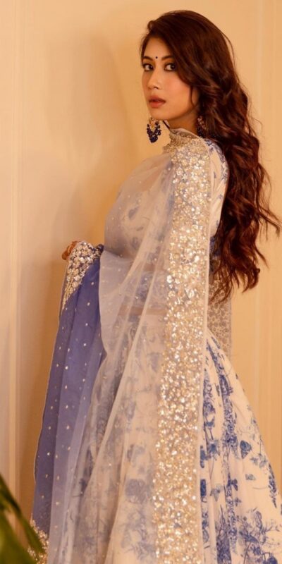 ₹1924 | KT 273 Blue Georgette Lehenga Choli with Thread Embroidery & Embroidery Work. Affordable Price ₹1924. Delivery 4-6 Working Days. Shop now. | Lehenga, Bollywood Lehenga, Creative Lehenga, Designer Lehenga, Embroidered Lehenga, Party Wear Lehenga
