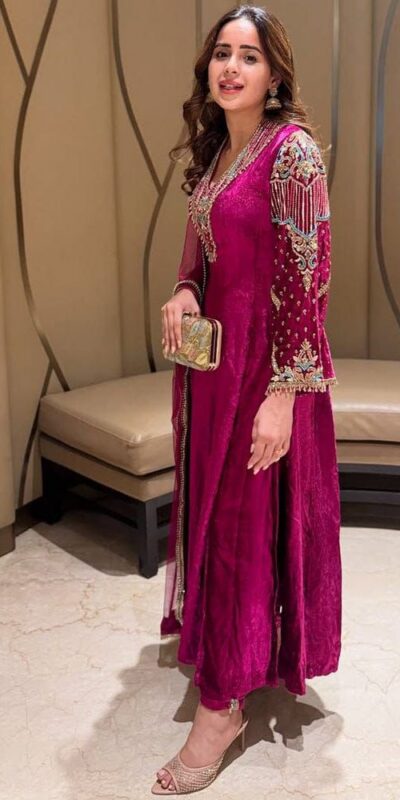 MF 444 Rani Pink Velvet Salwar Suit with Embroidery Work & Zari Work. Available at ₹1999 only. Delivery 4-6 Working Days. Shop now. | Jump Suits, Salwar suit, Casual Suits, Creative suits, Designer Suits, Palazzo Suits, Party Wear Suits, Patiala Suits, Straight Suits