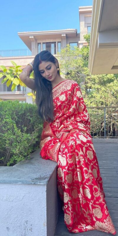 ₹1399 | KPR 115 Red Color Soft Lichi Silk Saree with Lace Border & Lace Work. Best Price ₹1399. Delivery 4-6 Working Days. Shop now. | Sarees, Bollywood Sarees, Creative Sarees, Designer Sarees, Embroidered Sarees, Ethnic Saree, Modern Digital sarees, Party Wear Sarees