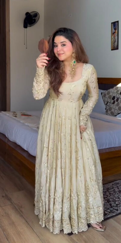 SRK 5329 Cream Crunchy Silk Salwar Suit Perfect for Wedding, Party, Onam, Housewarming, Karwa Chauth – . Get it for ₹2449. Delivery 4-6 Working Days. | Anarkali Suits, Bollywood Anarkali, Creative-Anarkali, Designer Anarkali, Embroidered Anarkali, Party Wear Anarkali