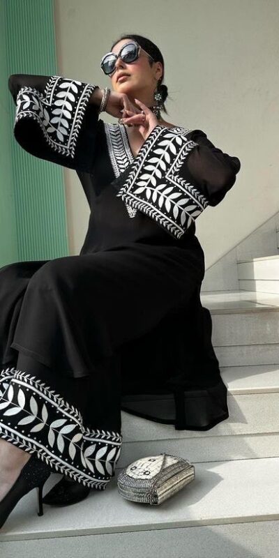₹1849 | ST 147 Black Color Faux Georgette Salwar Suit with Embroidery Work. Best Price ₹1849. Delivery 4-6 Working Days. Shop now. | Jump Suits, Salwar suit, Casual Suits, Creative suits, Designer Suits, Palazzo Suits, Party Wear Suits, Patiala Suits, Straight Suits