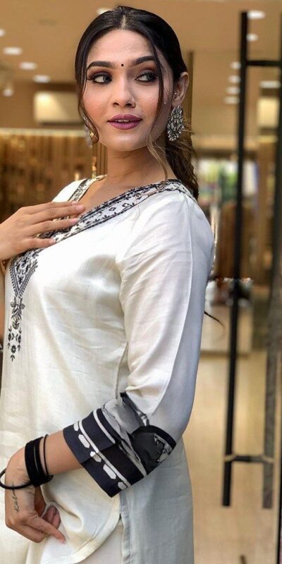 DC G20 White in Maslin Digital Print Salwar Suit . Wedding, Party, Festive, Events, Introductory Price ₹1549. Delivery 4-6 Working Days. Shop now. | Jump Suits, Salwar suit, Casual Suits, Creative suits, Designer Suits, Palazzo Suits, Party Wear Suits, Patiala Suits, Straight Suits