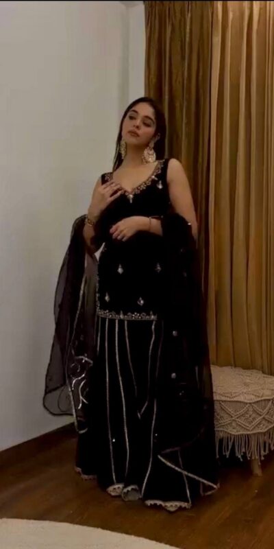 ST 230 Black Viscose Velvet Salwar Suit with Embroidery Work & Lace Work. Grab it for ₹2049. Delivery 4-6 Working Days. Shop now. | Jump Suits, Salwar suit, Casual Suits, Creative suits, Designer Suits, Palazzo Suits, Party Wear Suits, Patiala Suits, Straight Suits