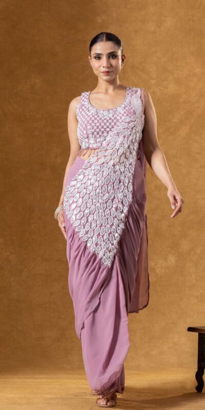 ST 1165 Onion Faux Georgette Saree with Embroidery Work & Sequins Work. Now at just ₹1799. Delivery 4-6 Working Days. Shop now. | Sarees, Bollywood Sarees, Creative Sarees, Designer Sarees, Embroidered Sarees, Ethnic Saree, Modern Digital sarees, Party Wear Sarees