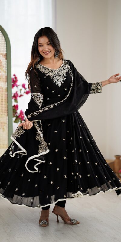 Super Black Blooming Faux Embroidery Work Gown