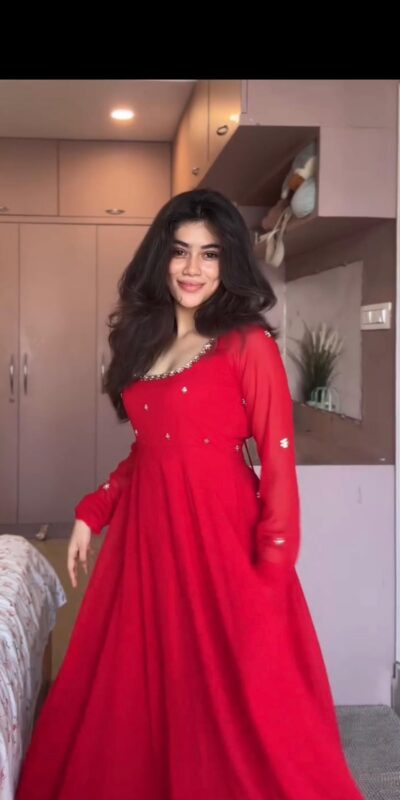 ZB 5074 Red Faux Georgette Gown Perfect for Wedding, Party, Raksha Bandhan, Temple Visit, Onam – . Get it for ₹1899. Delivery 4-6 Working Days. Shop now | Gowns, Bollywood Gowns, Creative Gowns, Designer Gowns, Embroidered Gowns, Party Wear Gowns