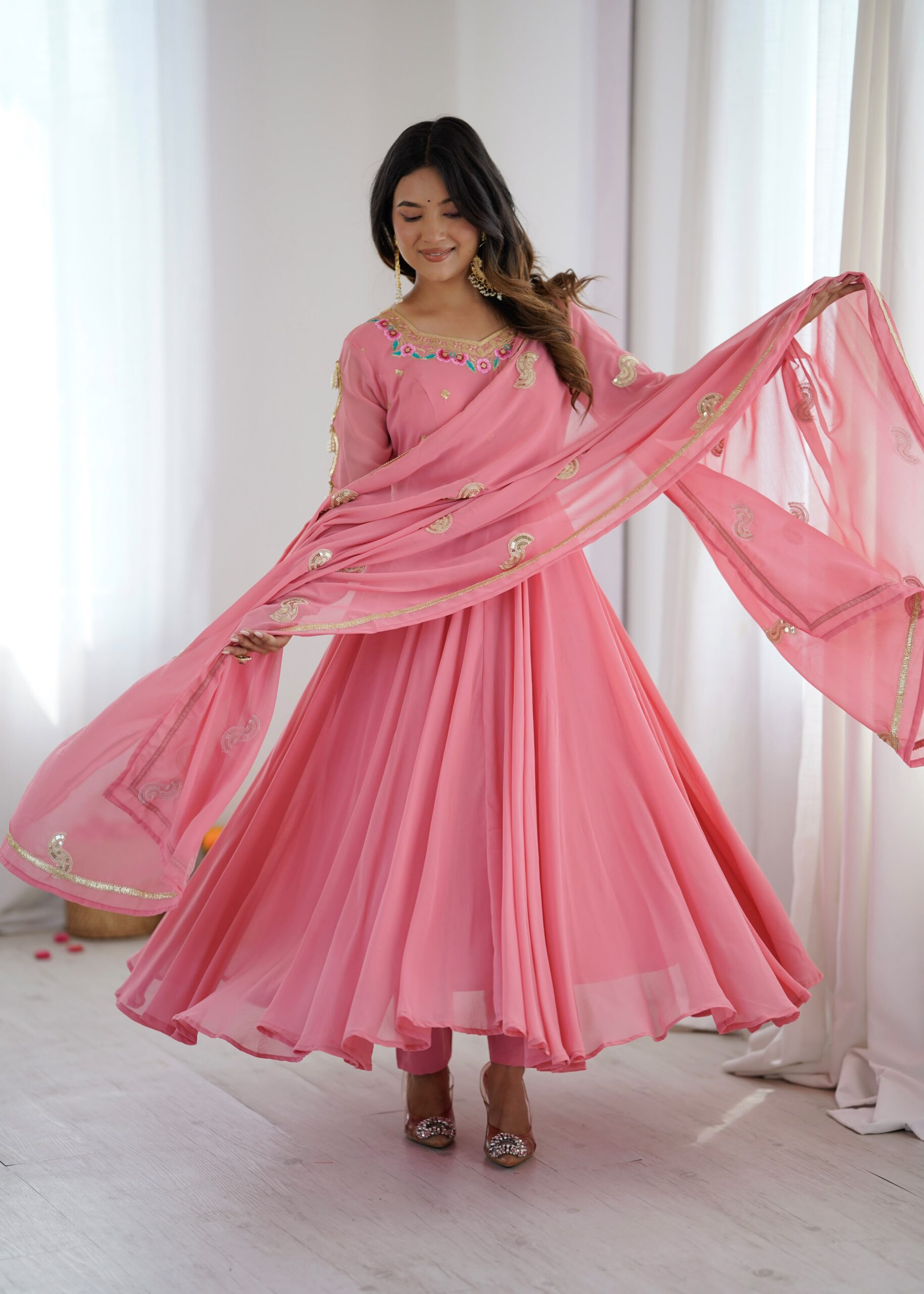 SRK 5363 Dusty Pink | Dusty Pink Faux Georgette Gown with Sequins Work & Embroidery Work. Affordable Price ₹2099. Delivery 4-6 Working Days. Shop now. | Gowns, Bollywood Gowns, Creative Gowns, Designer Gowns, Embroidered Gowns, Party Wear Gowns