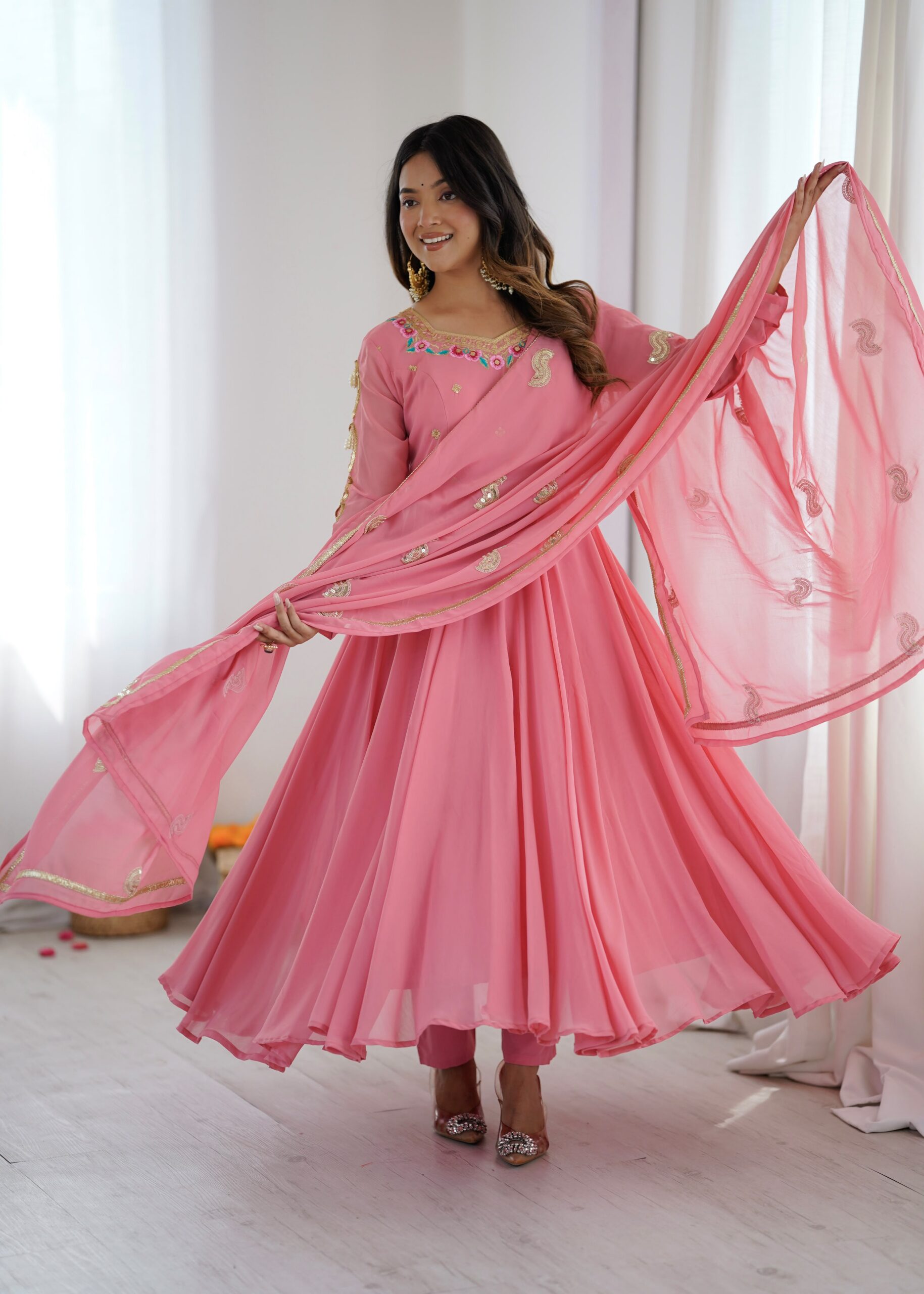 SRK 5363 Dusty Pink | Dusty Pink Faux Georgette Gown with Sequins Work & Embroidery Work. Affordable Price ₹2099. Delivery 4-6 Working Days. Shop now. | Gowns, Bollywood Gowns, Creative Gowns, Designer Gowns, Embroidered Gowns, Party Wear Gowns