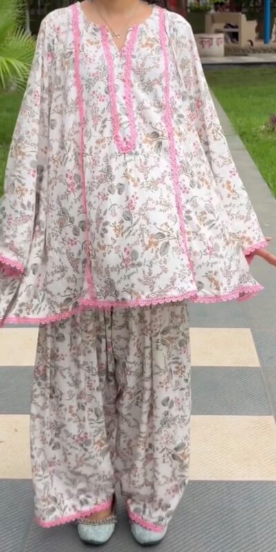 SRK 3180 Pink Natural Crep Lace Work & Digital Print Salwar Suit . Exclusive Offer ₹1949. Delivery 4-6 Working Days. Shop now. | Jump Suits, Salwar suit, Casual Suits, Creative suits, Designer Suits, Palazzo Suits, Party Wear Suits, Patiala Suits, Straight Suits